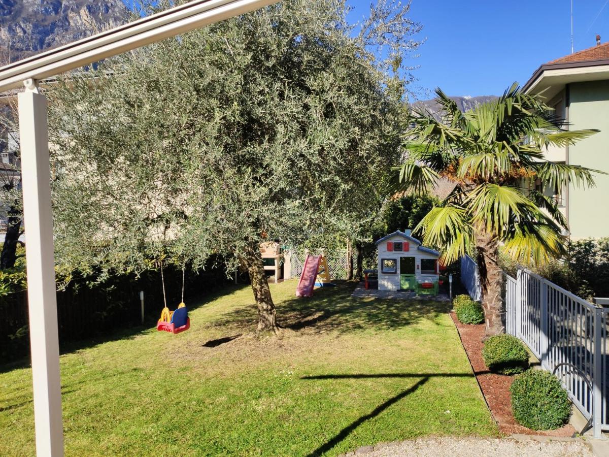Family Garden Apartment Riva del Garda Exterior photo